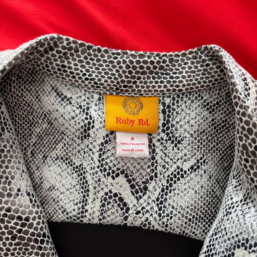 Ruby Rd Snake Print Zip Jacket - Size 0 - image 3